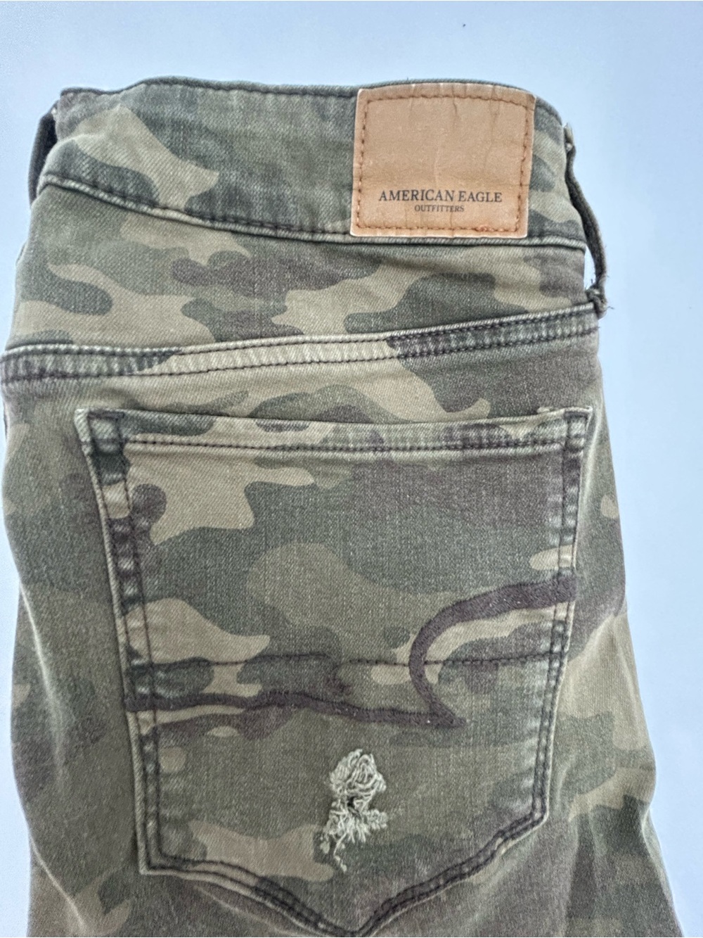 American Eagle Outfitters Women’s Camo Jeggings — Olive Green